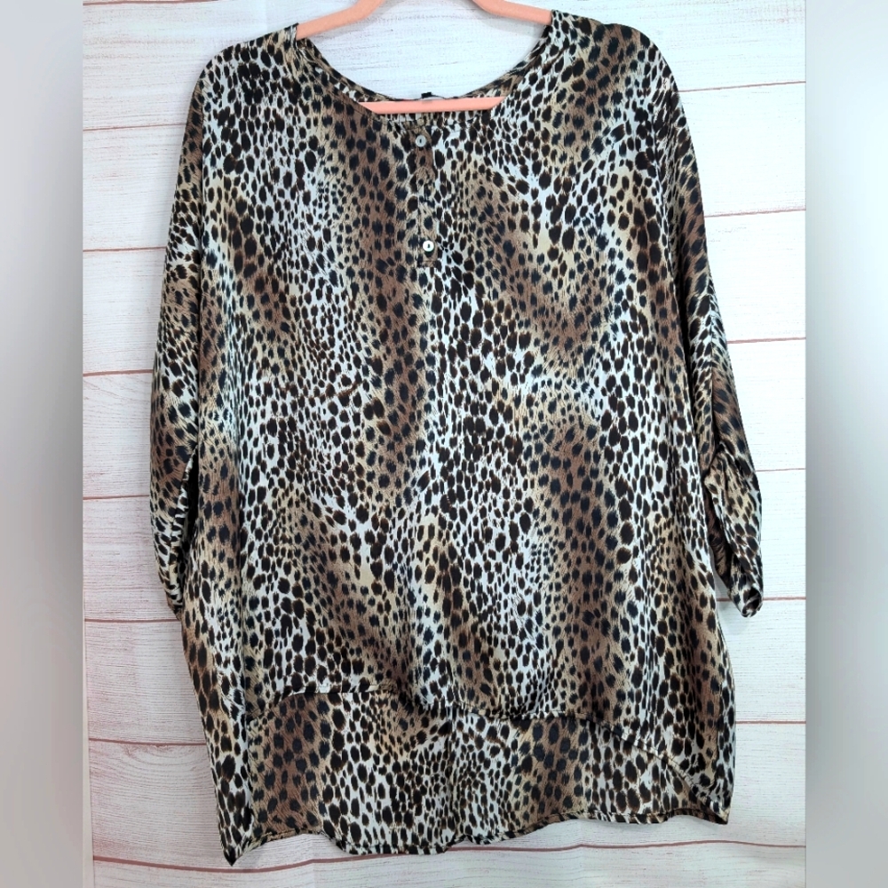 Nwot Edit by Jeanne Beker leopard 🐆🐆 blouse size Lg loose fit